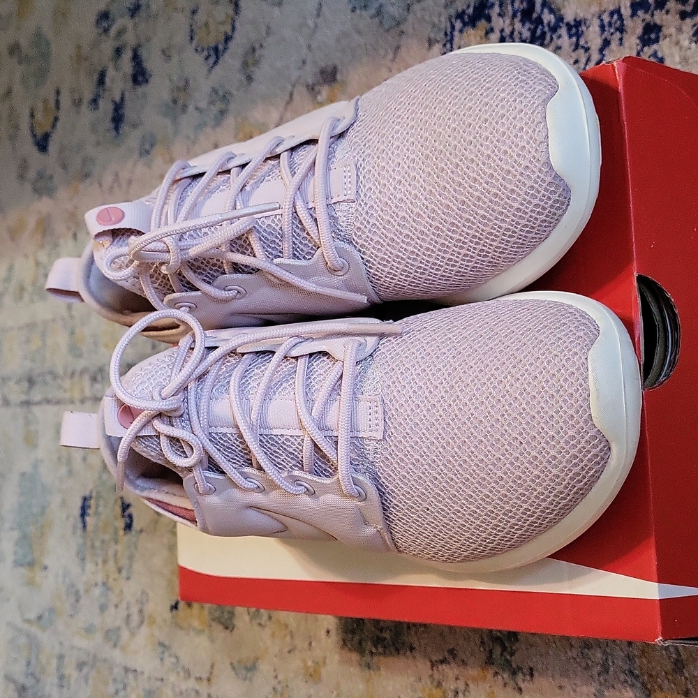 Nike Roshe Two size 8.5